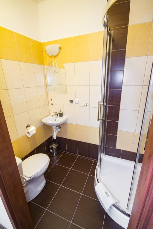 Royal House Bed and Breakfast Γκντανσκ Δωμάτιο φωτογραφία
