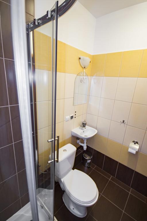 Royal House Bed and Breakfast Γκντανσκ Δωμάτιο φωτογραφία