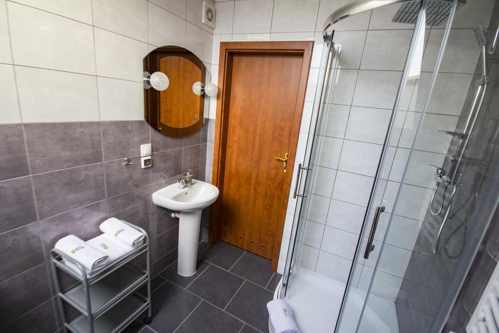 Royal House Bed and Breakfast Γκντανσκ Δωμάτιο φωτογραφία